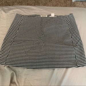 Checkered print skirt